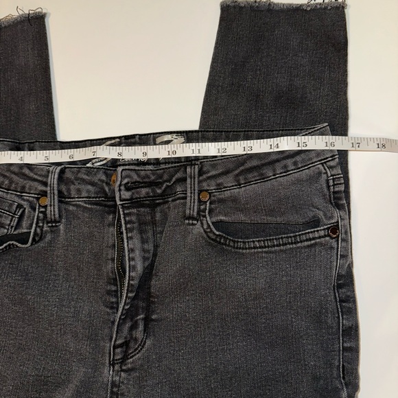 Seven7 Jeans Women’s Size 14 Black Skinny Mid Rise Frayed Hem Stretch Denim - Picture 8 of 8